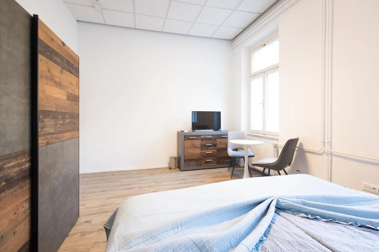 Guest house Epicenter - Rooms & Terrace Ljubljana