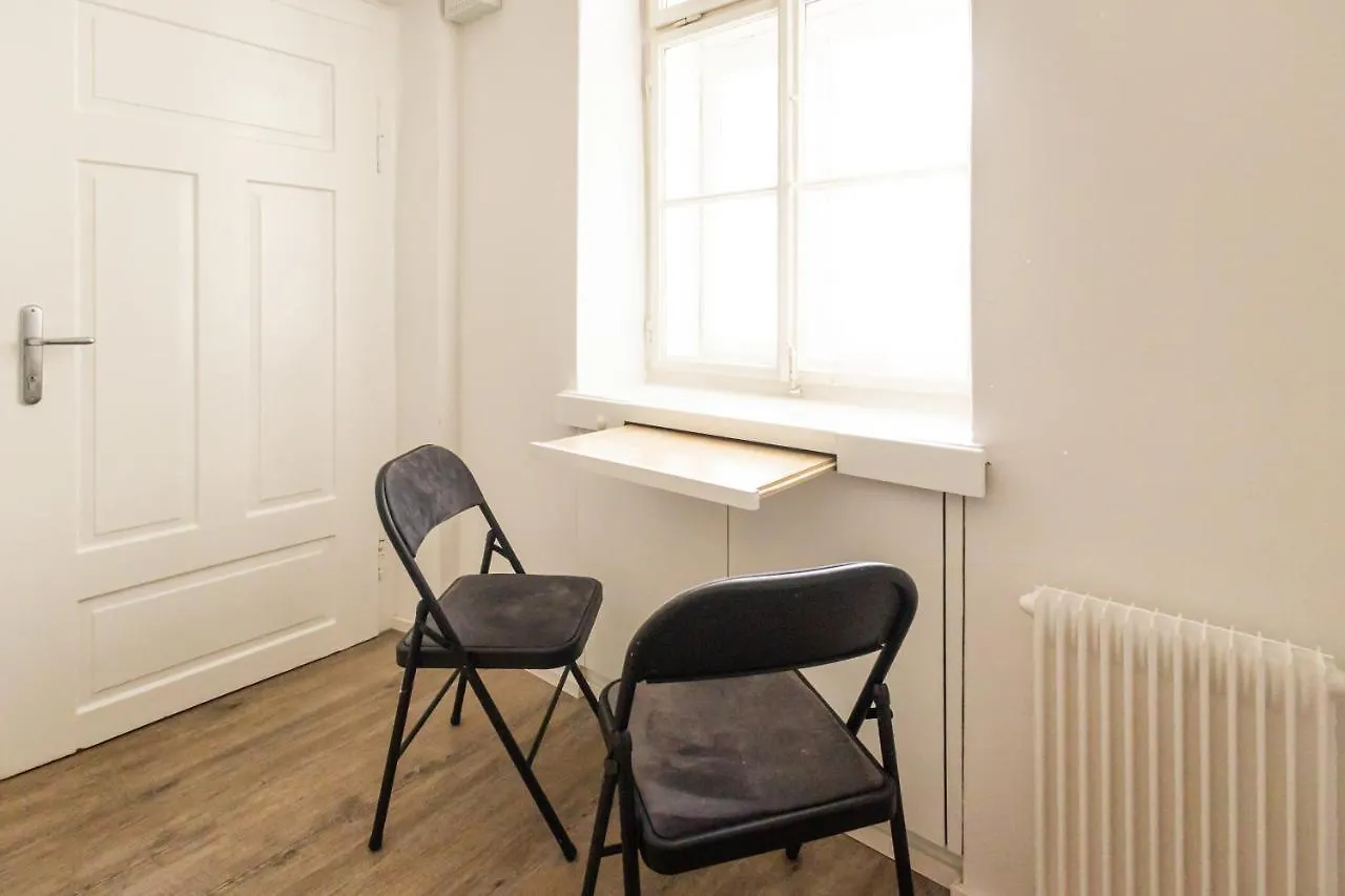 Epicenter - Rooms & Terrace Ljubljana Guest house